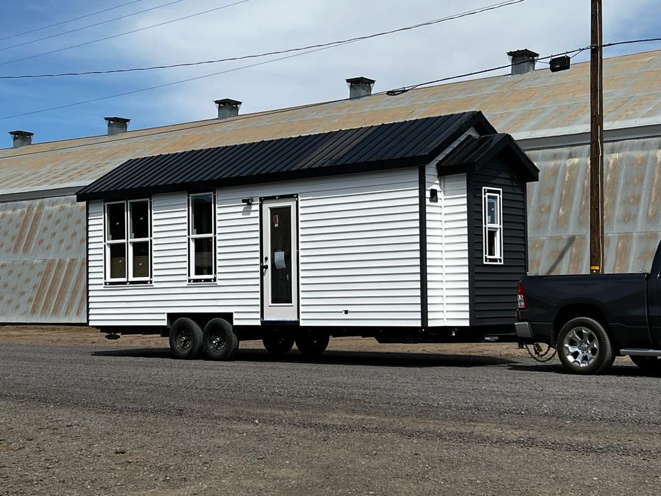 Tiny House with Single Story for Sale in Oregon